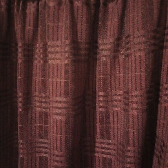 Bell sleeve plaid lace tunic with keyhole closure in back - Picture 3 of 12